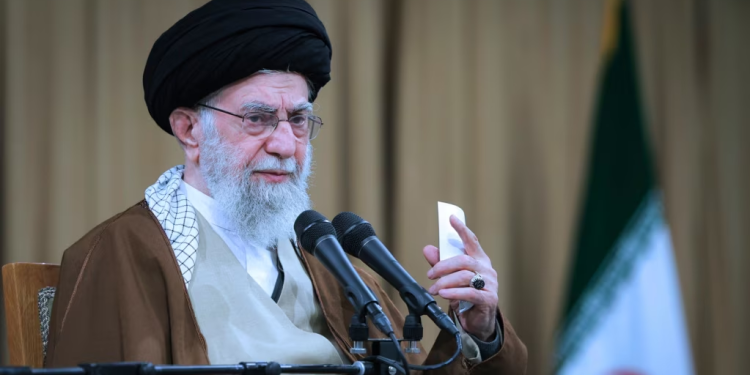 SHBA-ja kërcënon me përgjigje të mundshme ushtarake pasi Irani refuzoi bisedimet bërthamore