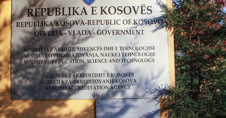 Agjencia e Kosovës për Akreditim kërkon 1,000 bileta aeroplani në vlerë prej 400 mijë eurosh