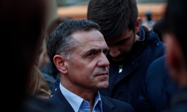 E konfirmon Isufi i AAK-së: Ka takime të opozitës për formimin e qeverisë së re