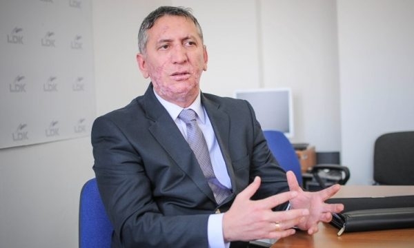 Quni i LDK-së nuk përjashton koalicionin me LVV-në: Personalisht s’kam vija të kuqe