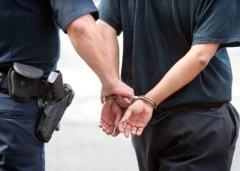 Sulmoi babain e tij, arrestohet një person në Pejë