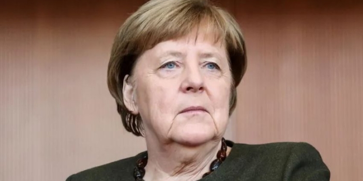 Merkel i bën thirrje Evropës të bashkohet