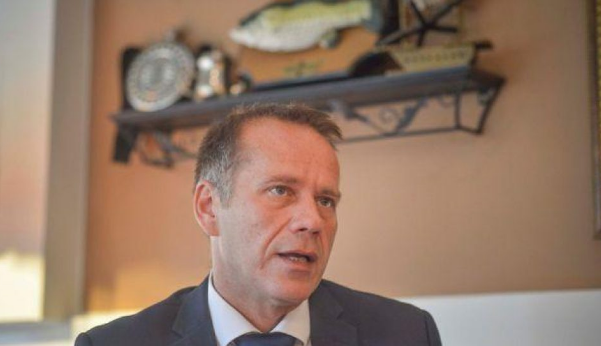 Arifi: Kur nuk je në tavolinë, je në meny