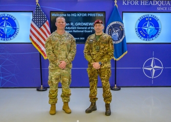 KFOR-i dhe Garda Kombëtare e Oregonit diskutojnë për sigurinë në Kosovë