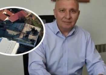 Jep dorëheqje kryetari i komunës së Koçanit