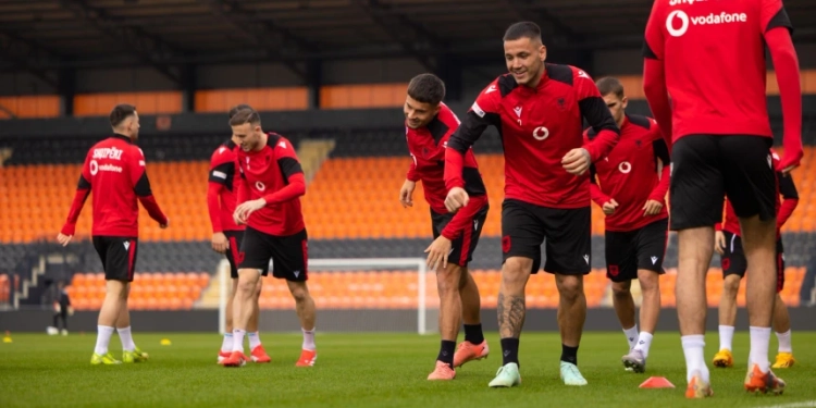 Shqipëria lë prapa humbjen nga Anglia, nis punën për ndeshjen ndaj Andorrës