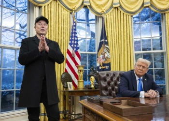 Musk ftohet në takim nga drejtori i CIA-s