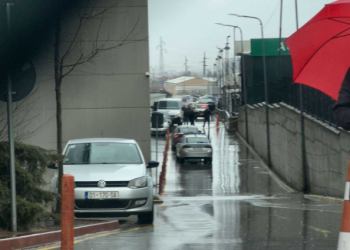 “Sipas të gjitha gjasave ka mbetur i palëvizshëm” – kjo është gjendja e punëtorit të sigurimit që u plagos në Veternik