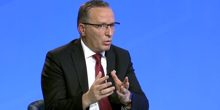 Vizita e Thaçit në QKUK nën masa të rrepta sigurie, Hamza kritikon Specialen: Pamje e panevojshme dhe e padrejtë