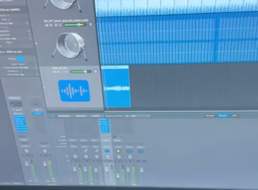 Fero i çon të fala motrës së Presidentes në këngën e tij të re