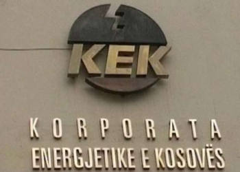 “S’jemi skllevër, s’është koha e Enverit e as e Millosheviqit”, punëtorët e KEK-ut kundërshtojnë ushqyerjen në menzë