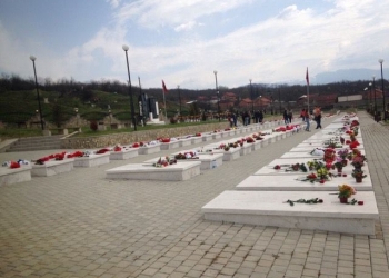 Osmani bën nesër homazhe në Krushë të Madhe dhe Krushë të Vogël