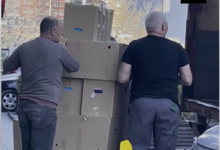 Bastisja në Ministrinë e Faton Pecit, konfiskohen një ‘mal’ me dokumente