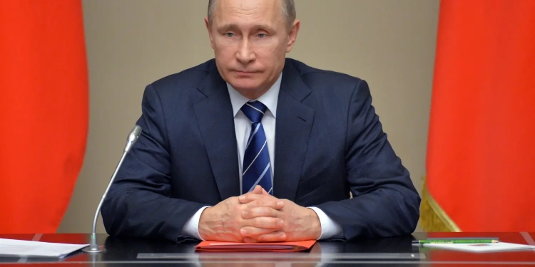 Kremlini: Putin ka urdhëruar të ndalohen sulmet ruse ndaj infrastrukturës energjetike për 30 ditë në Ukrainë