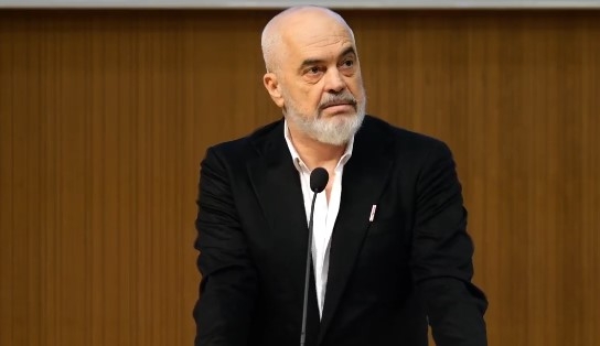 Specialja nuk e lejoi Thaçin të marrë pjesë në varrimin e babait, Rama: Gjykatë e turpshme!