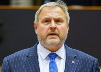 Raportuesi për Kosovën e godet Vuçiqin pas mbështetjes që mori nga Moska: Ai e sheh të ardhmen e Serbisë nën diktatin e Putin