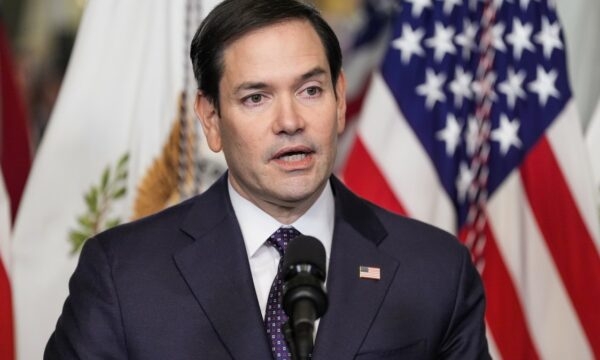 Rusia thotë se s’ka bisedime të planifikuara me SHBA-në këtë javë, ndërkohë Rubio po shkon në Arabinë Saudite