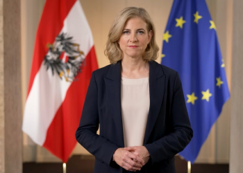 Ministrja e jashtme austriake flet me Gërvallën dhe Gjuriqin: Duhet angazhim konstruktiv në dialog