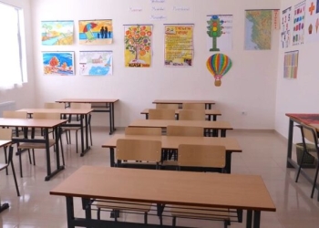 Nxënësit bojkotojnë mësimin, kërkojnë shkurtim të orarit gjatë Ramazanit