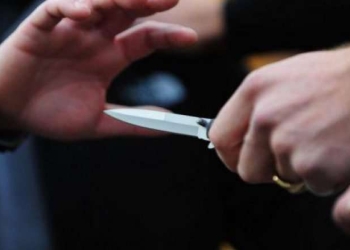 Therja me thikë në Mitrovicë, i dyshuari në arrati