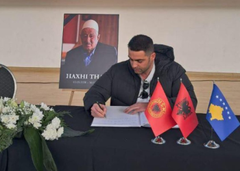 Vëllai i deputetes Shqipe Selimi shkon për ngushëllime te familja Thaçi: Padrejtësi e madhe nga Gjykata Speciale