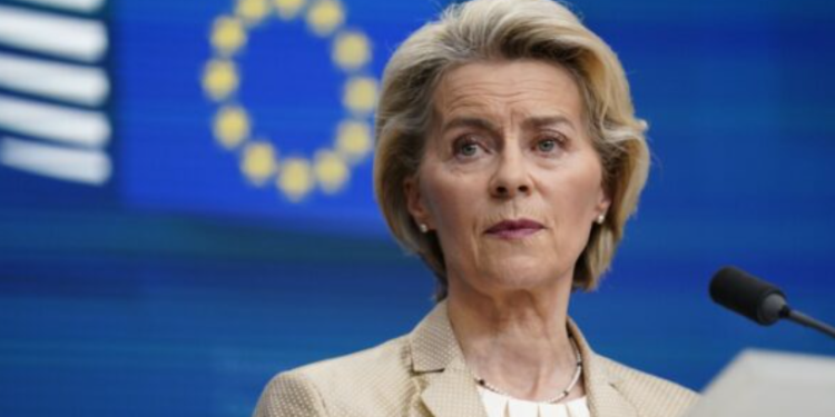 Von der Leyen do të prezantojë planin e “riarmatimit të Evropës” më 4 mars