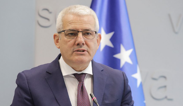 Sveçla: Sulmi terrorist në Banjskë vazhdon të mbetet një çështje e pazgjidhur, dorasit e krimit ende të arratisur