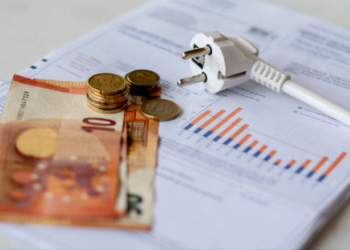 ZRrE: S’është marrë vendim për rritjen e tarifave të energjisë, presim sugjerime mbi raportin