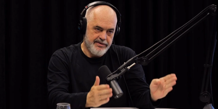 Edi Rama rrëfehet si kurrë më parë: Djali im me kancer u fut në komë, nuk e dinim nëse do të kthehej