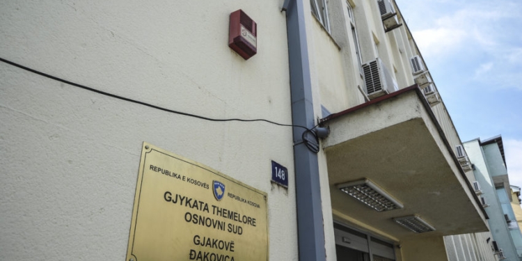Përfundon seanca ndaj katër serbëve të arrestuar në Gjakovë, në pritje vendimi