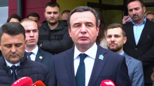 “Mos u mërzitni”/ Kurti komenton gjobën që mori nga Gjykata e Prishtinës