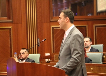 Përgatitja e seancës konstituive, cilat parti i thanë “po” ftesës së Konjufcës
