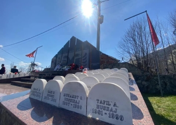 Osmani kujton masakrën e Lybeniqit: Dëshmi e egërsisë së një regjimi kriminal