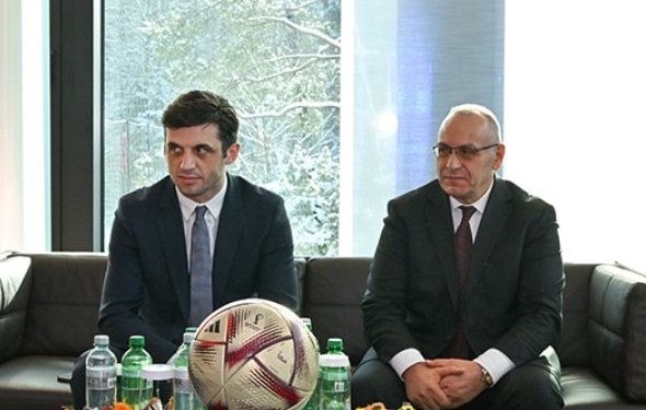 Skandal: Avokati Taulant Hodaj thotë se Radoiçiqi organizonte gara në Kosovë, FFK nuk e lejoi të ankohet në UEFA