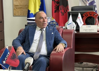 AKB: Kosova të heq taksat për produktet e SHBA-së, miqësia jonë të konvertohet në interes biznesor