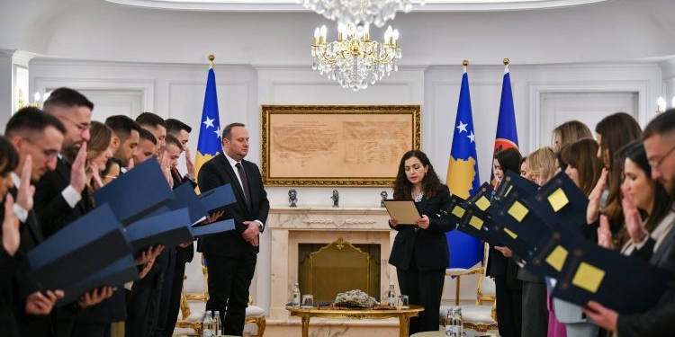 Presidentja dekretoi 20 gjyqtarë me mandat fillestar