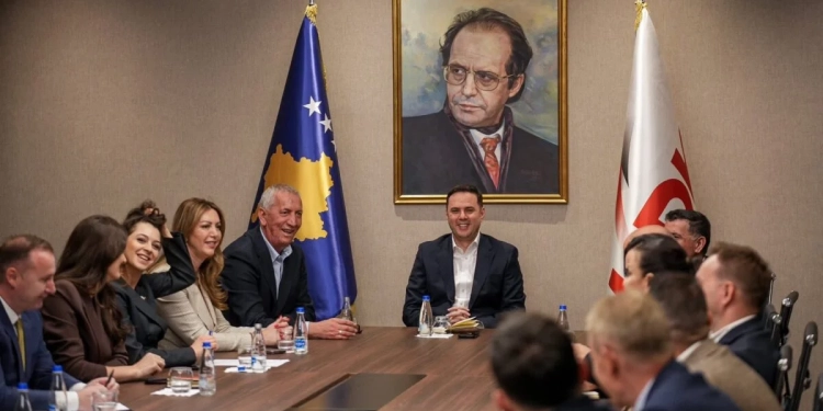 LDK jep detaje për takimin që e mbajti Grupi i ri Parlamentar i saj