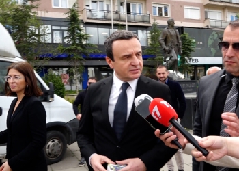 Kurti nuk përgjigjet nëse i kanë siguruar votat për seancë: Ajo është nesër a po?