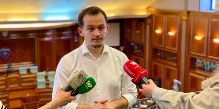 Cakolli i KDI-së: Presidentja e ka përmbushur detyrën, tani përgjegjësia bie mbi Kuvendin, rreziku i bllokadës institucionale është real