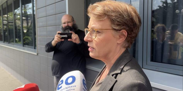 Gërvalla: Duhet hequr dorë nga sjellja bllokuese që të vazhdojmë me formimin e institucioneve