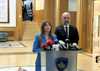 Haxhiu: Opozita s’e ka hallin te Lista Serbe, por te Vetëvendosja dhe Kurti