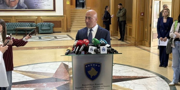 Haradinaj: Jemi të interesuar që të zhbllokohet Kuvendi, por Haxhiu nuk është figurë unifikuese