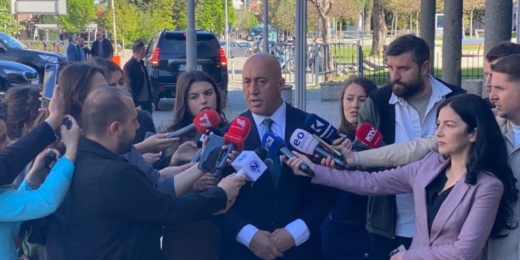 Haradinaj: Nëse ndërrohet kandidati për kryeparlamentar sot mund të votohet