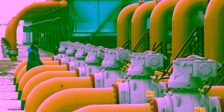 Rusia dhe Irani forcojnë raportet me një marrëveshje për gazin