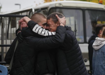 Pagat rekord me të cilat Moska bind 100 burra në ditë të regjistrohen në ushtri