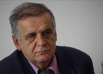 Spahiu: Deklaratat e Konjufcës dhe Haxhiut, taktikë për ta ulur pazarin me partitë minoritare