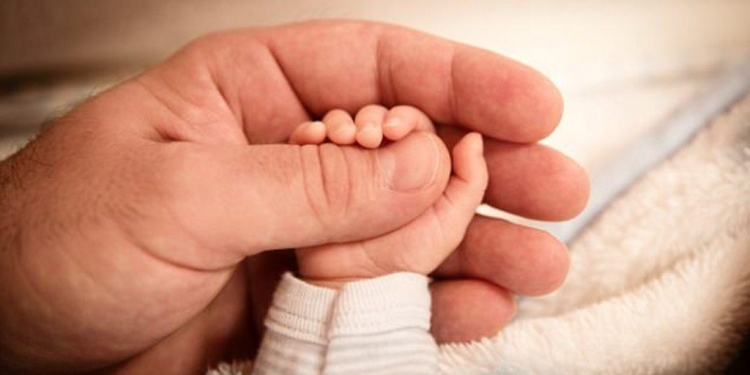 Vetëm gjatë shkurtit në Kosovë lindën 1 mijë e 955 fëmijë