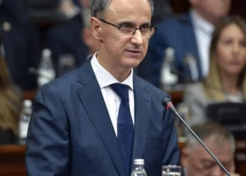 Kryeministri i ri i Serbisë “ëndërron” për Kosovën