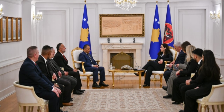 Dita Ndërkombëtare e Romëve, Osmani takon delegacionin e Partisë së Romëve të Bashkuar të Kosovës