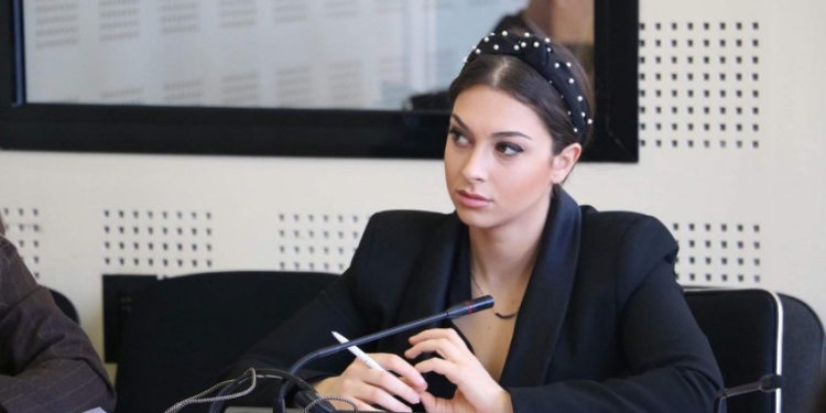 Doarsa Kica-Xhelili: LDK-në po e sulmojnë tre grupe